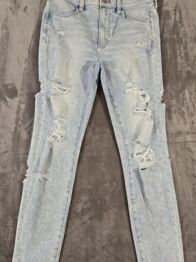 American Eagle Dream Jean Super High-Rise Jegging Distressed Light Wash 6s (033)